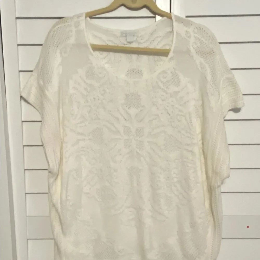 Women’s White Lacey SweaterTop
